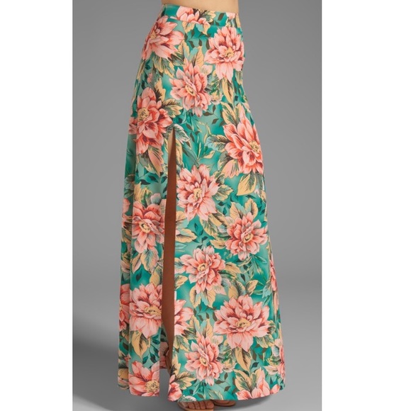Show Me Your Mumu Mick Slit Skirt - in Tommy & The Band